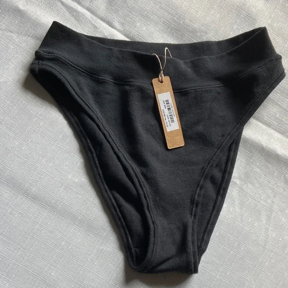 SKIMS Set High-Waist Jelly Sheer briefs & High-Waist Cotton Jersey Cheeky brief - Picture 2 of 4